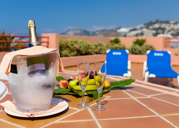 Hotel Almuñecar Playa 4*