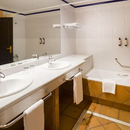 Ibersol & 4* Almuñécar